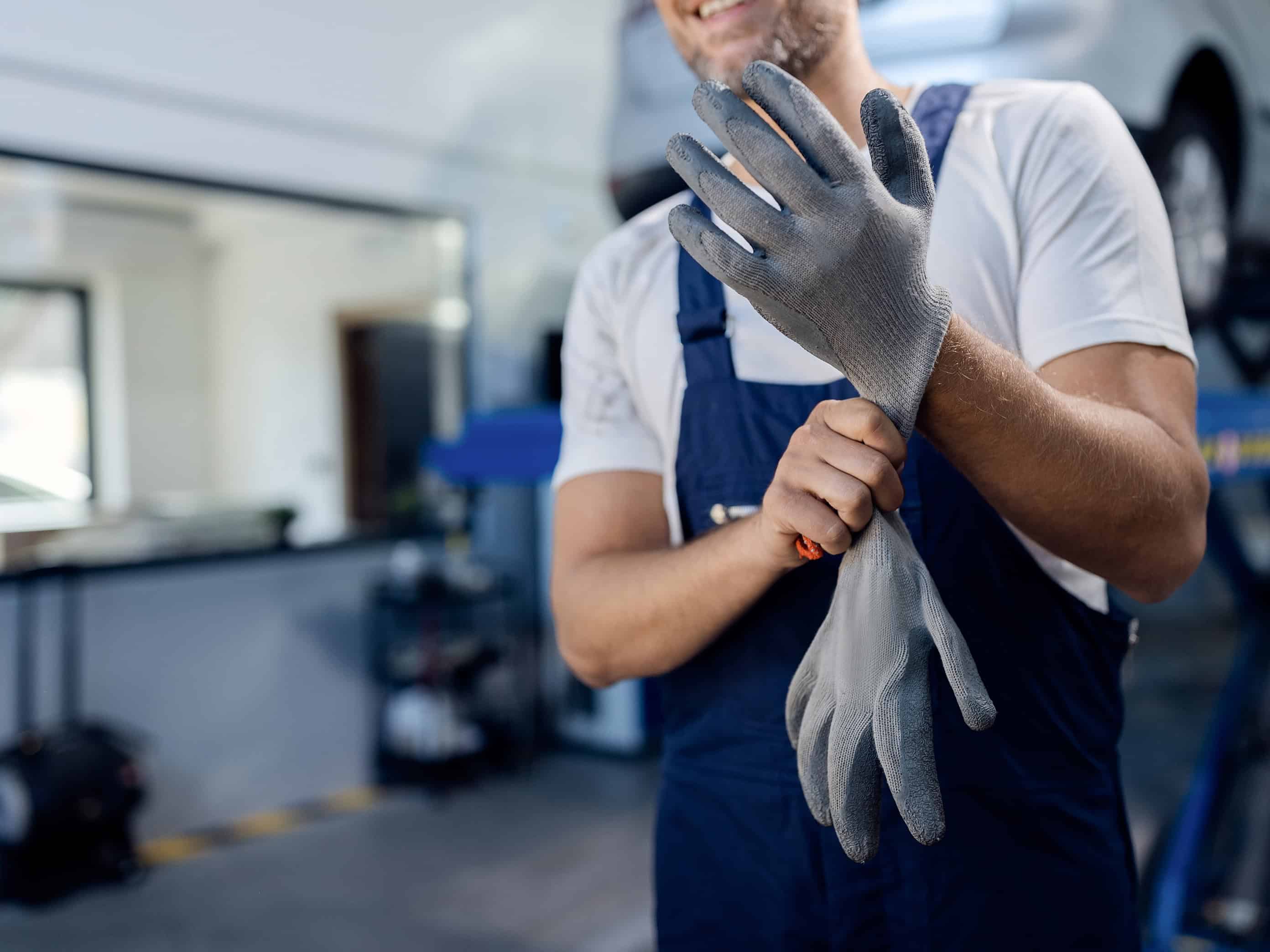 Specjalista BHP prowadzący szkolenie